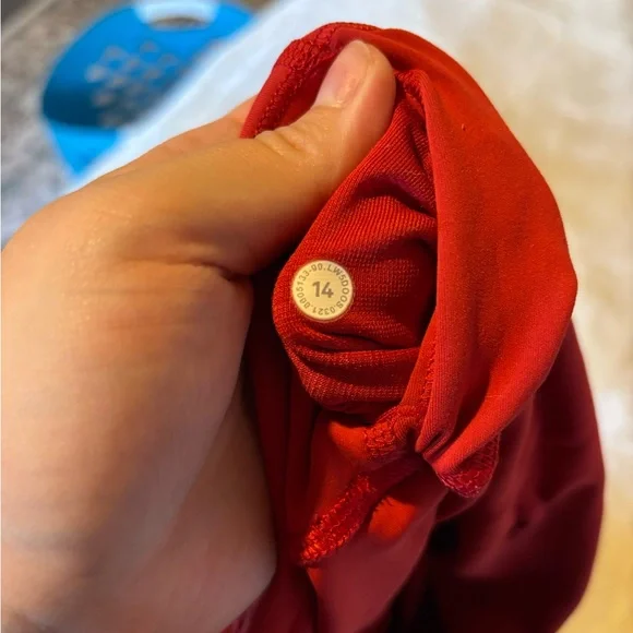 Vibrant Red Lululemon Leggings - Picture 5 of 5